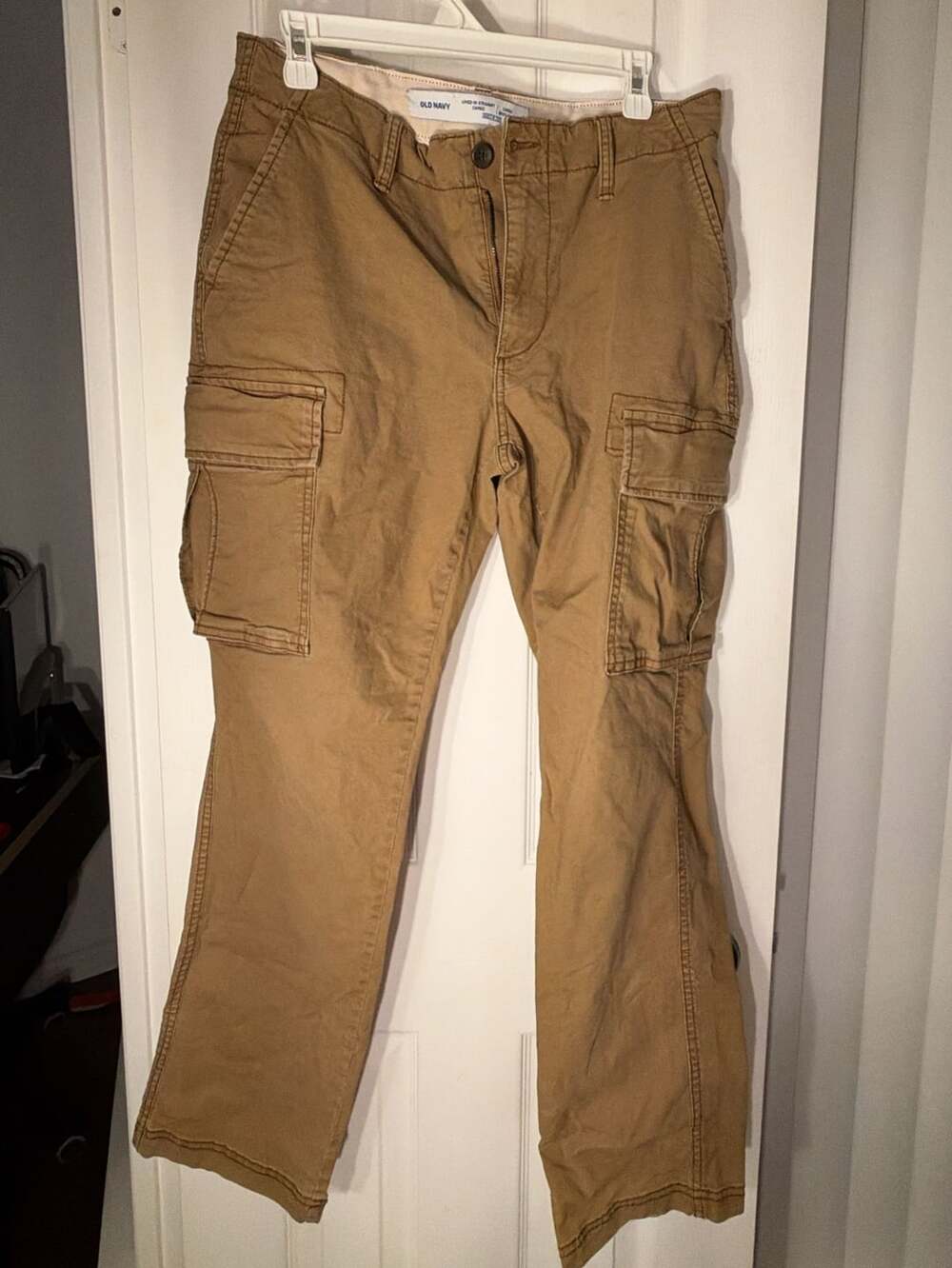 Old Navy Lived-In Straight Cargo Pants Tan Brown